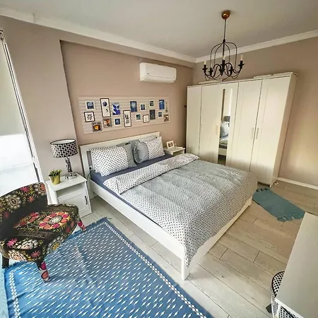 Serenity In Designer Вилла